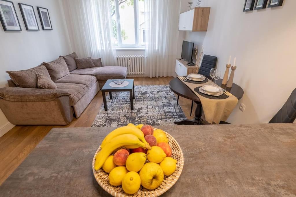 St. Ivan Rilski Flat Sofia Exteriör bild
